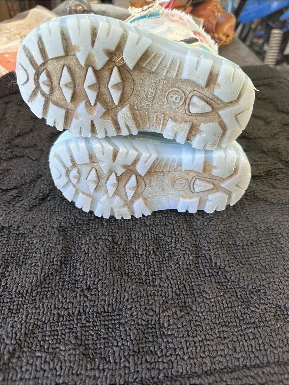 Frozen II Light Up Furry Snow Boots, Used Toddler Size 8